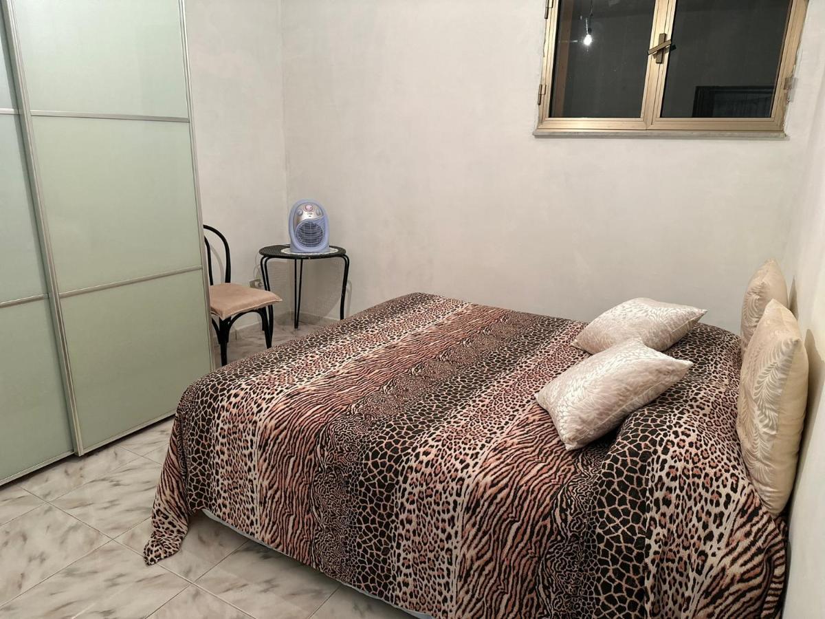 Imperium Allestimenti Bed and Breakfast Napoli Esterno foto