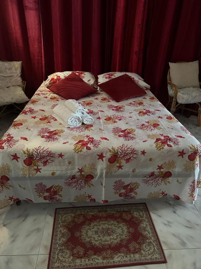 Imperium Allestimenti Bed and Breakfast Napoli Esterno foto