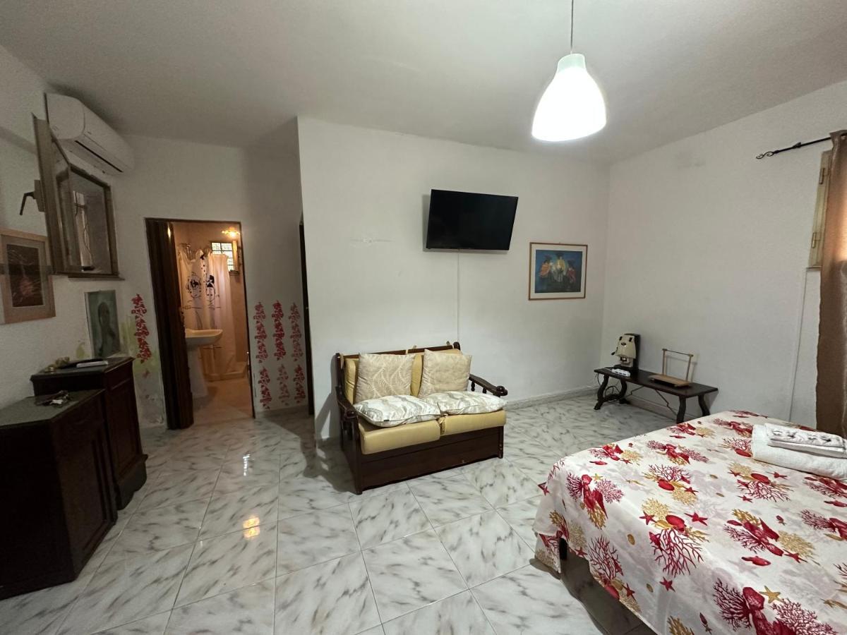 Imperium Allestimenti Bed and Breakfast Napoli Esterno foto