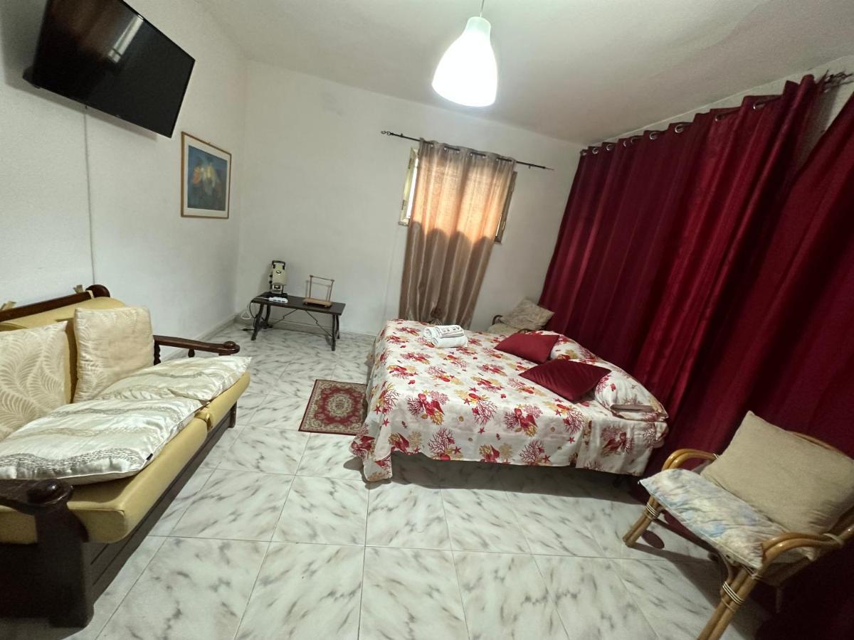 Imperium Allestimenti Bed and Breakfast Napoli Esterno foto